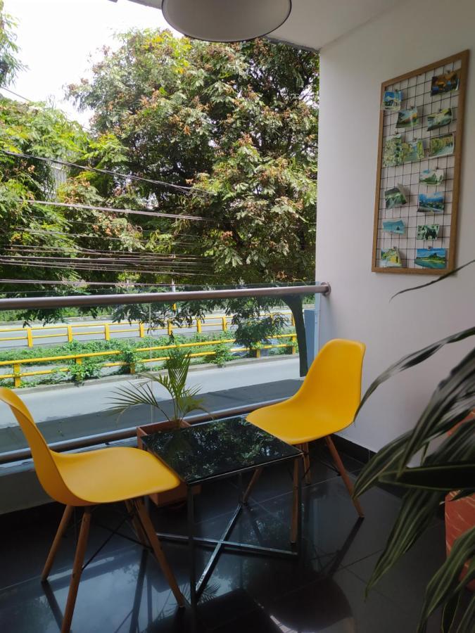 Hotel Aura 메딜린 외부 사진